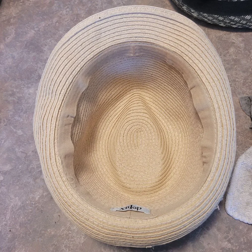 Delux classic fedora